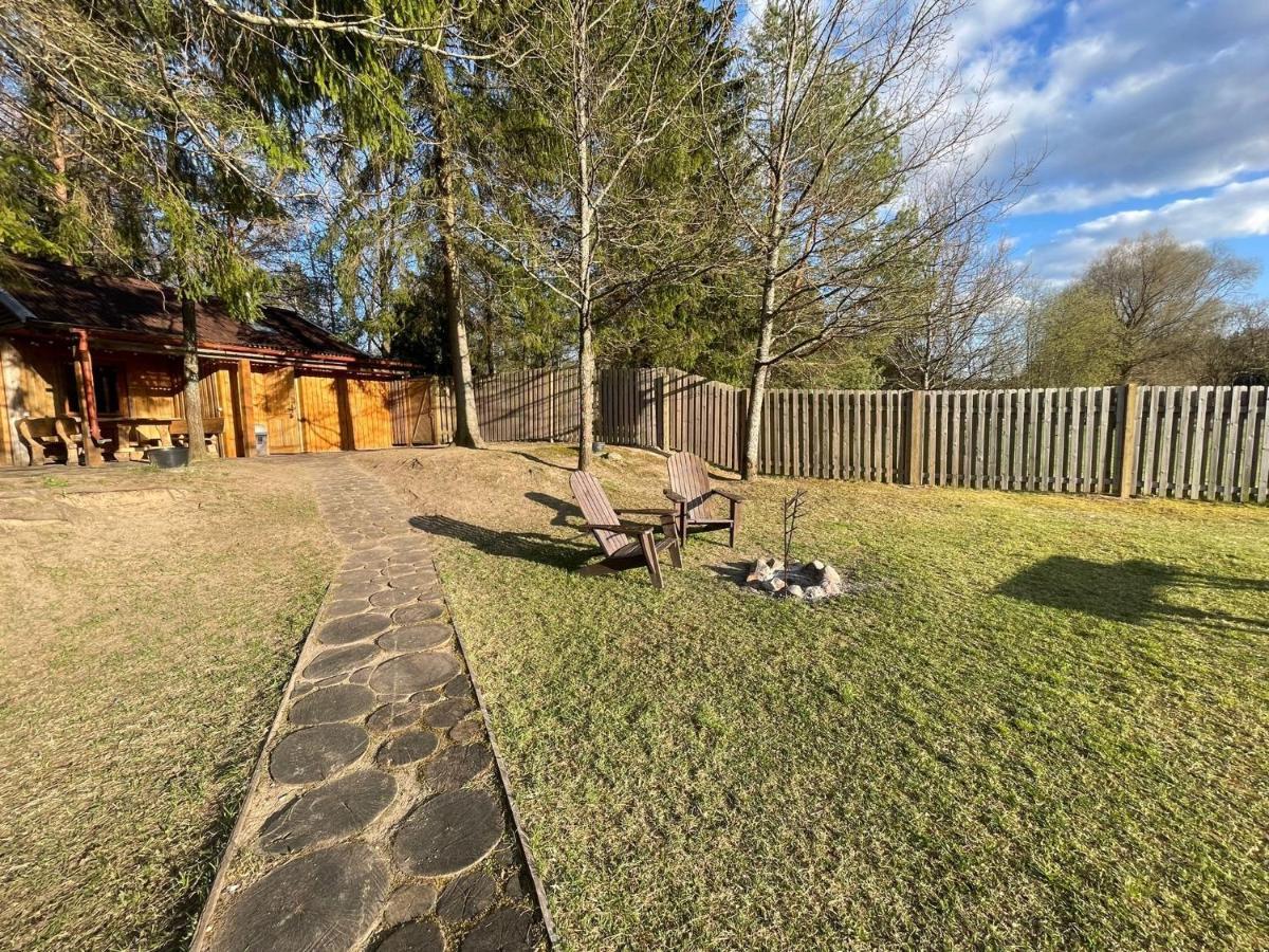 Holiday House With Sauna Cēsis Eksteriør billede